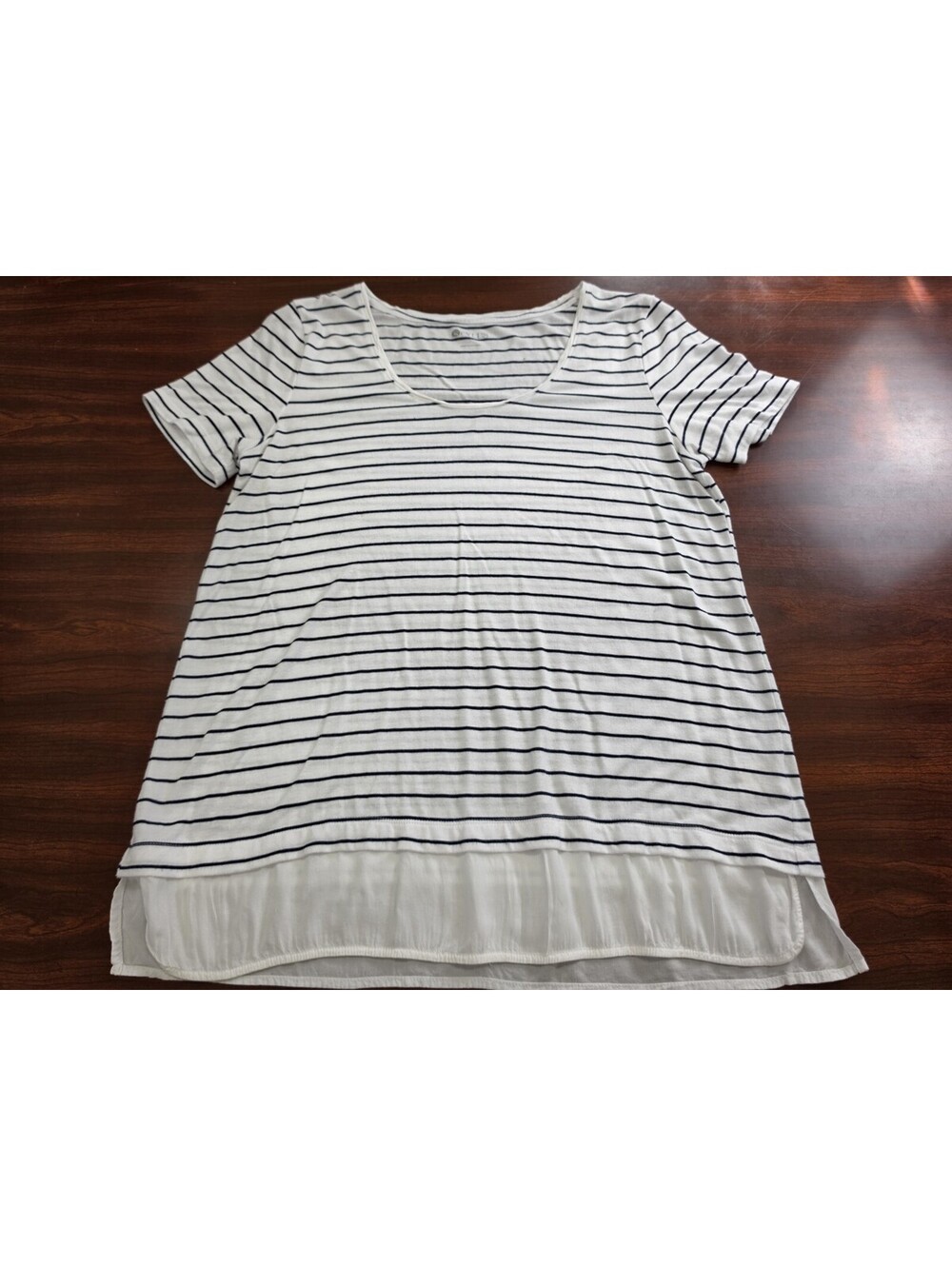 Styles Womens Large Black White Striped Layered Hem Short Sleeve Casual Chic